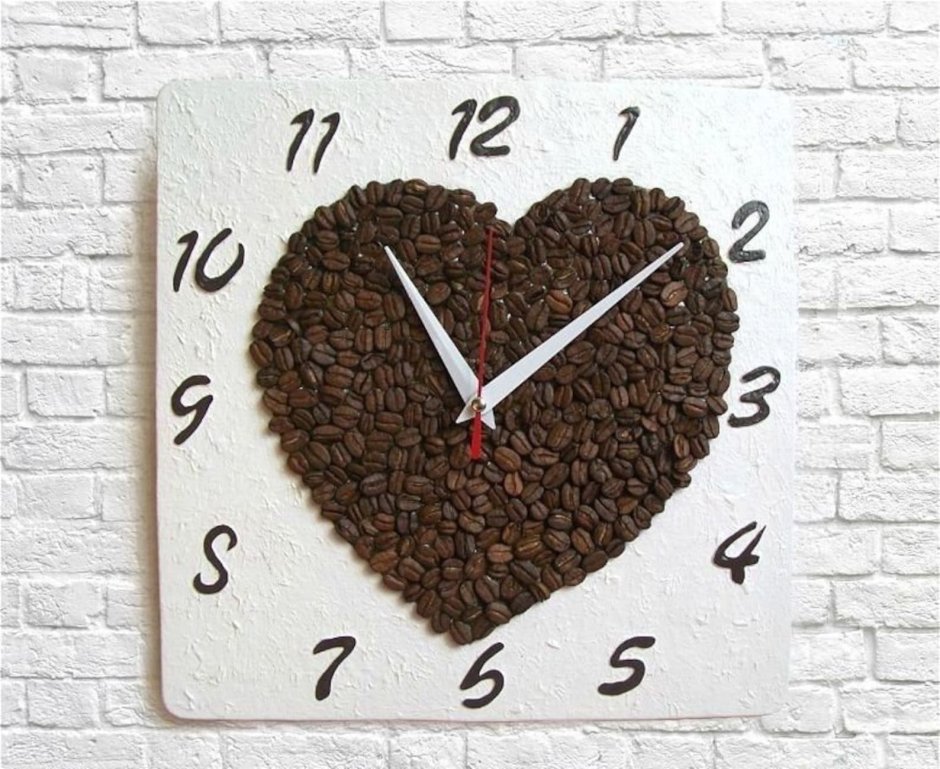 Часы настенные с зернами кофе
