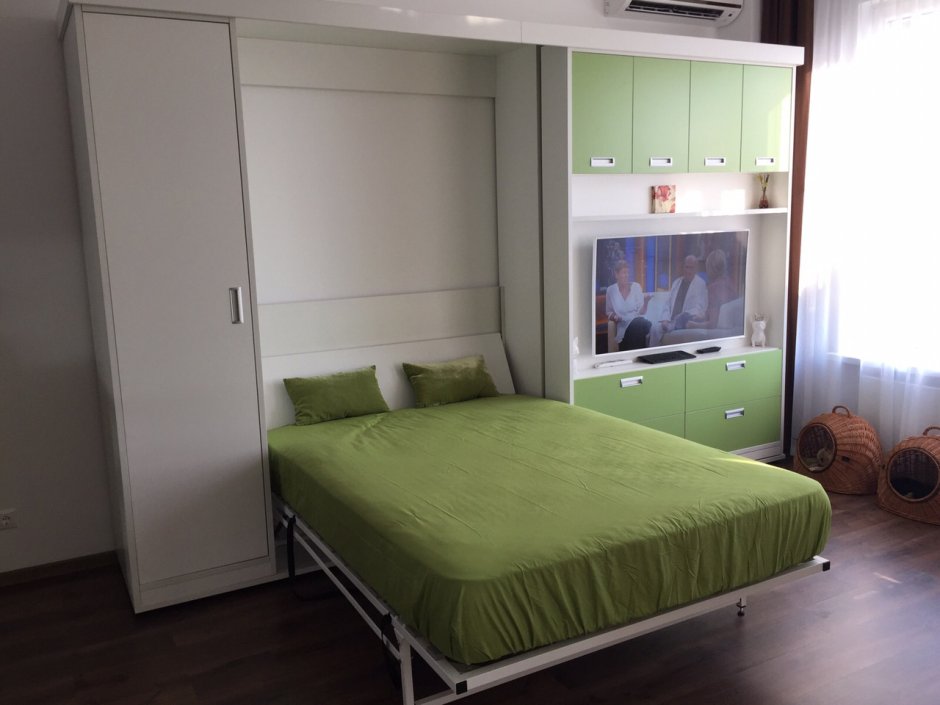 Шкаф купе с кроватью трансформер