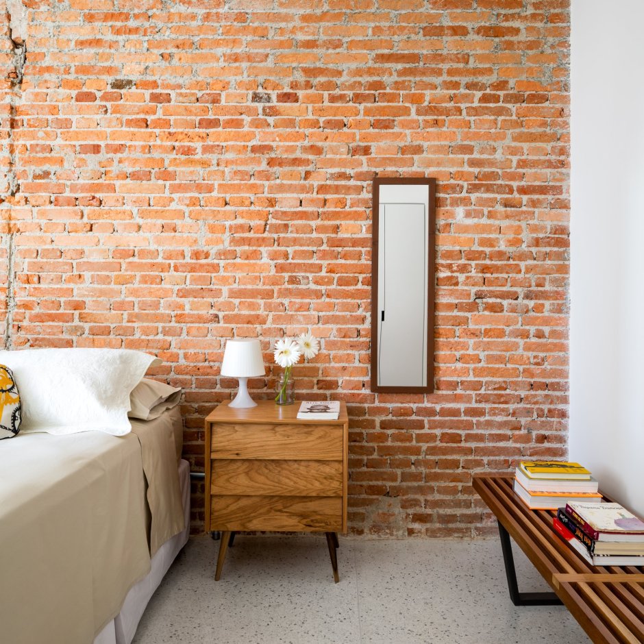 Красный кирпич в интерьере