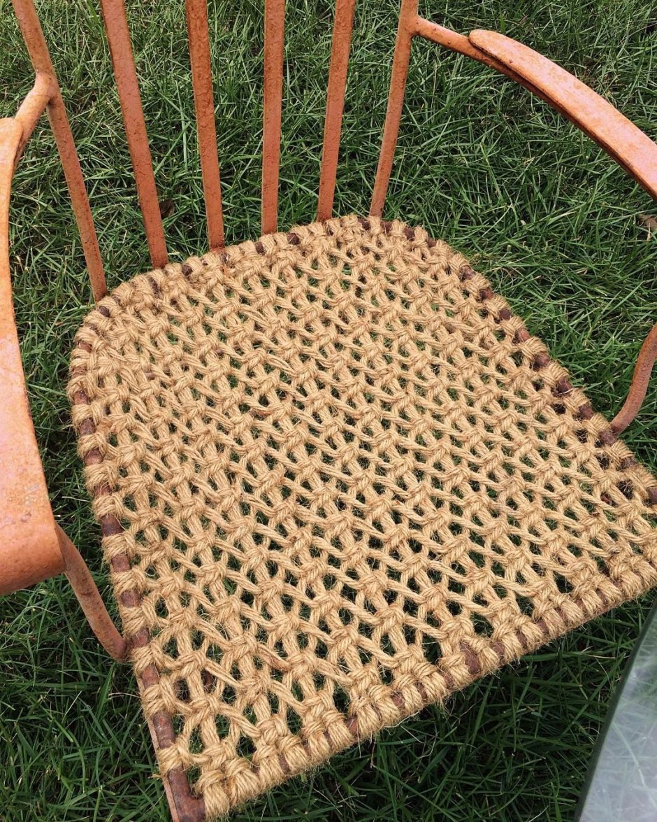Плетеный стул макраме