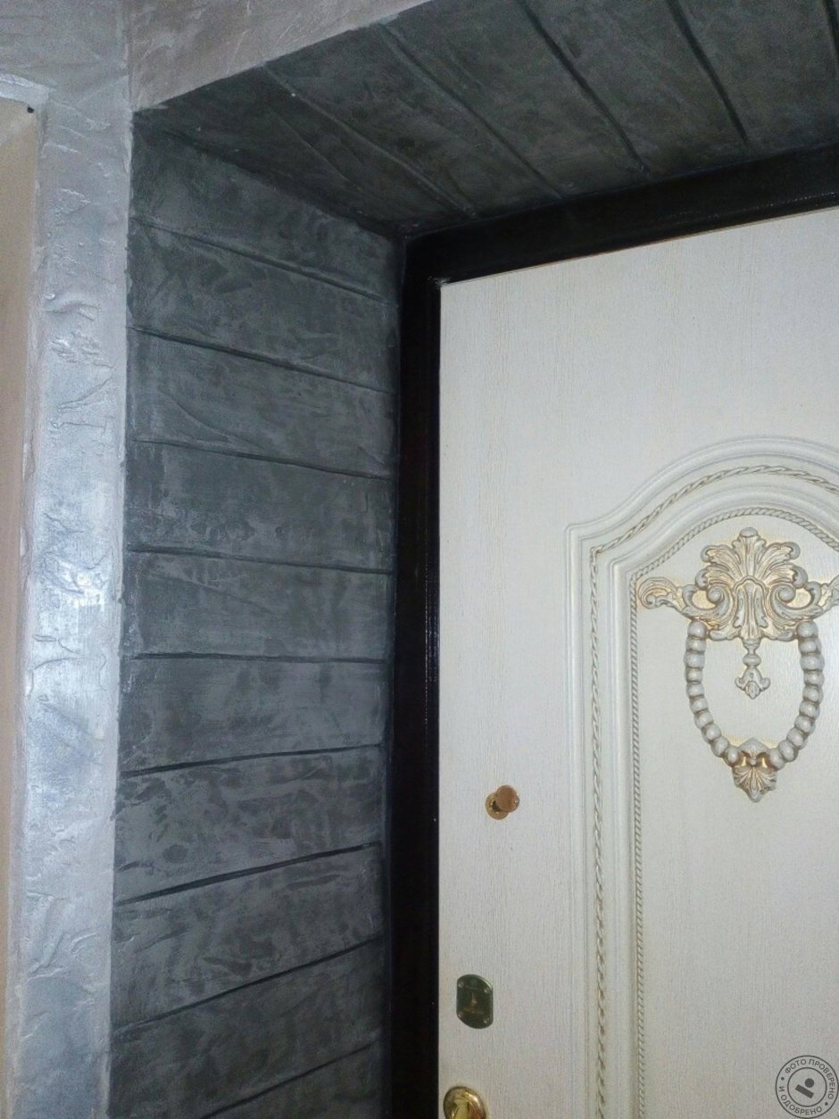 Отделка дверных откосов штукатуркой