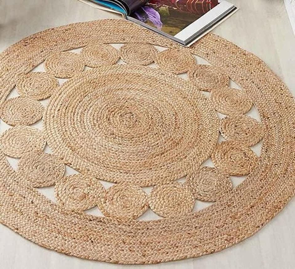 Коврик из соломы