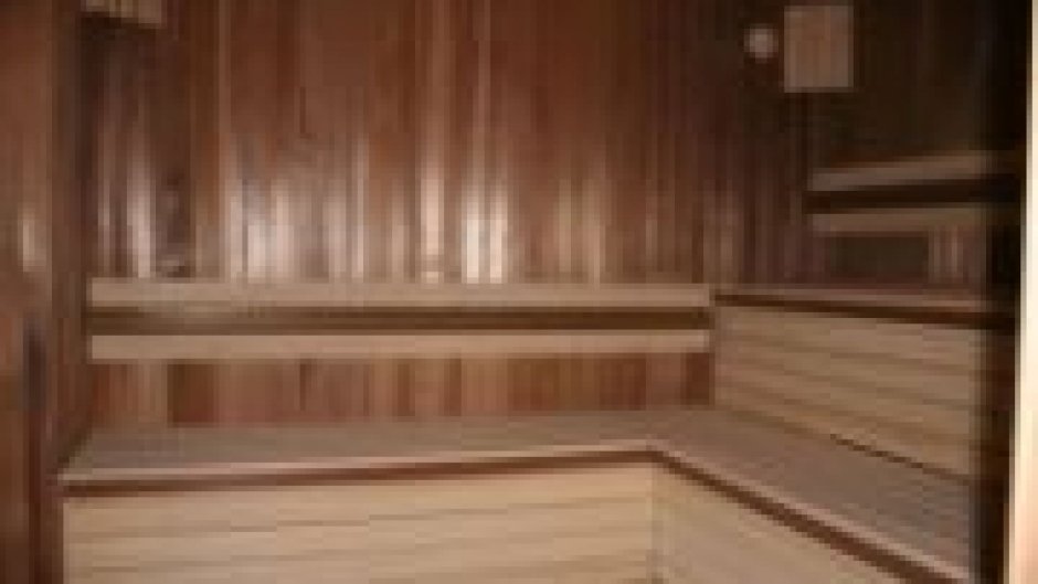Отделка бани вагонкой вдоль или поперек