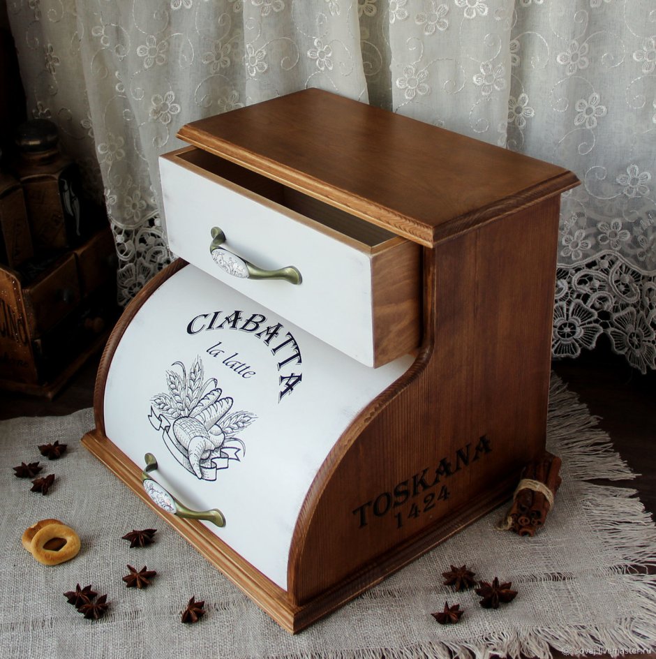 Хлебница из фанеры