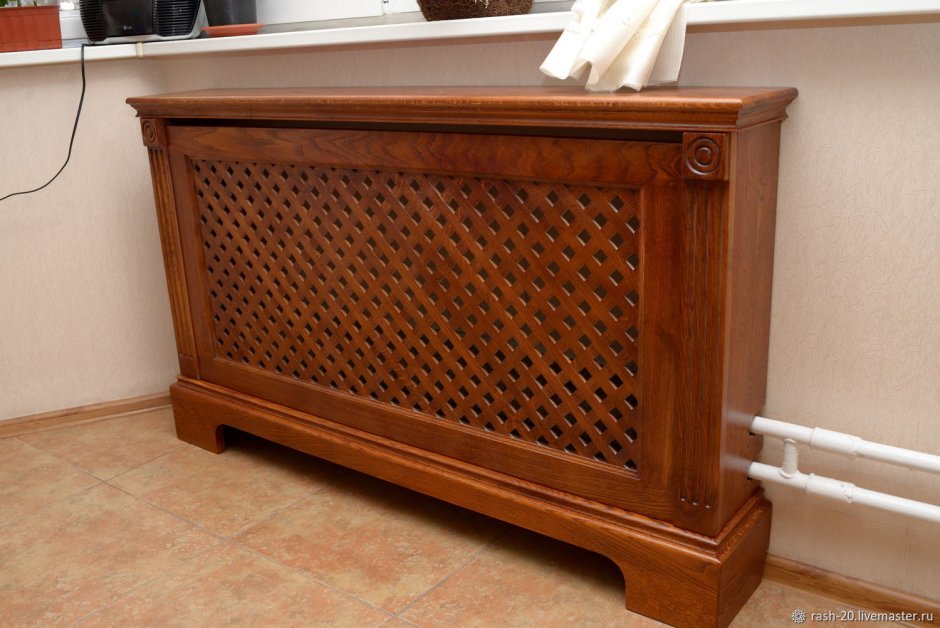 Экран для радиатора деревянный