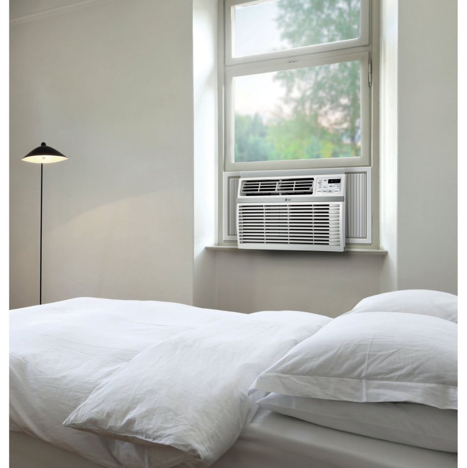 LG 7500 BTU Window Air Conditioner/Heater