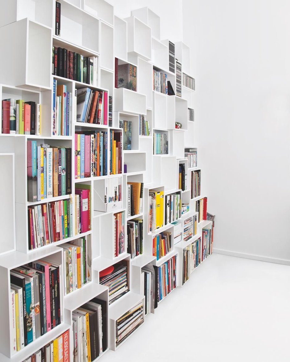 Необычные книжные стеллажи