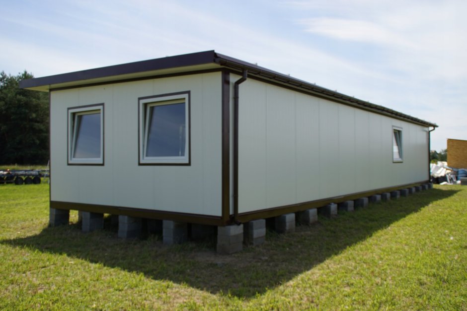 Садовый домик из сэндвич панелей