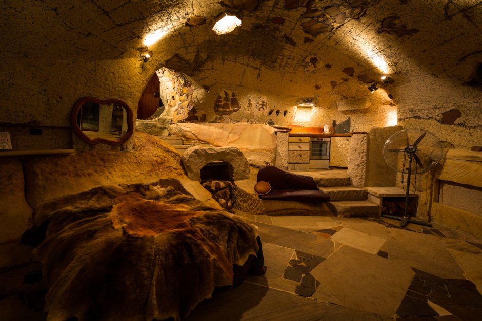 Пещерный дворец Cave Palace Ranch, Юта, США