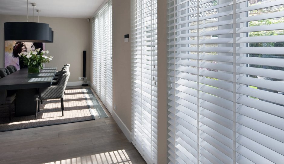 Алюминиевые жалюзи горизонтальные 50мм Амиго