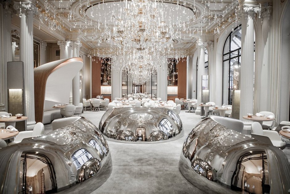 Plaza Athenee Париж