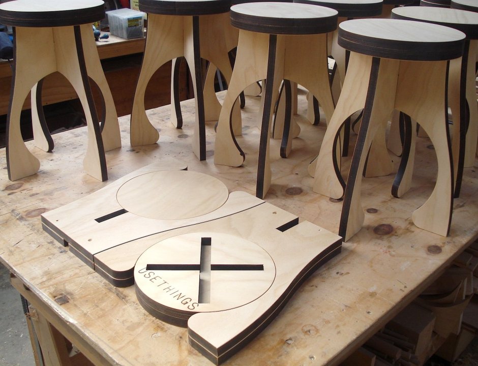Табурет CNC fanera