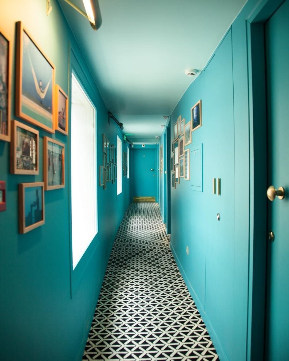 Общежитие синий коридор