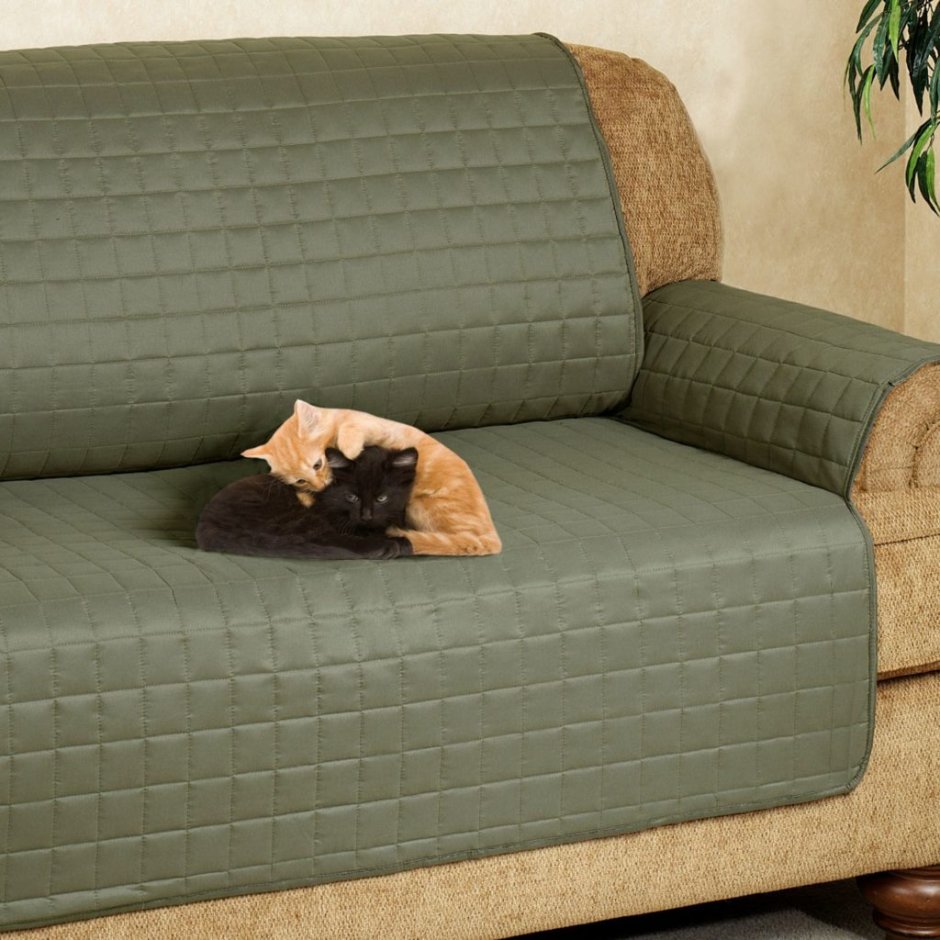 Чехол на диван от кошек
