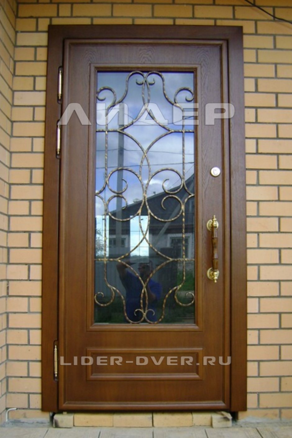 Входная дверь Интерма-3 со стеклопакетом