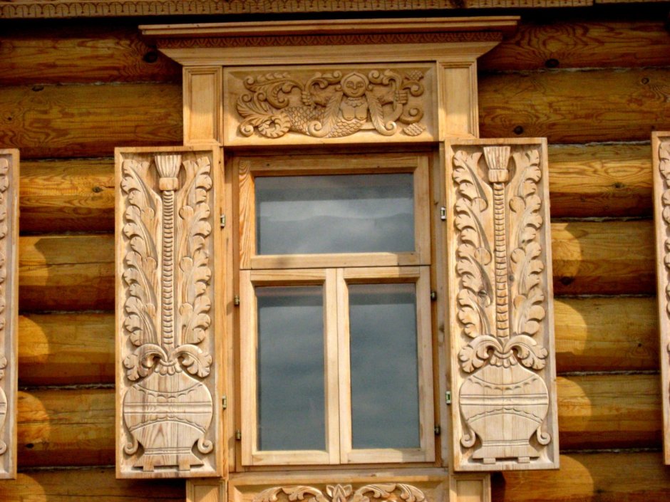 Наличники избы