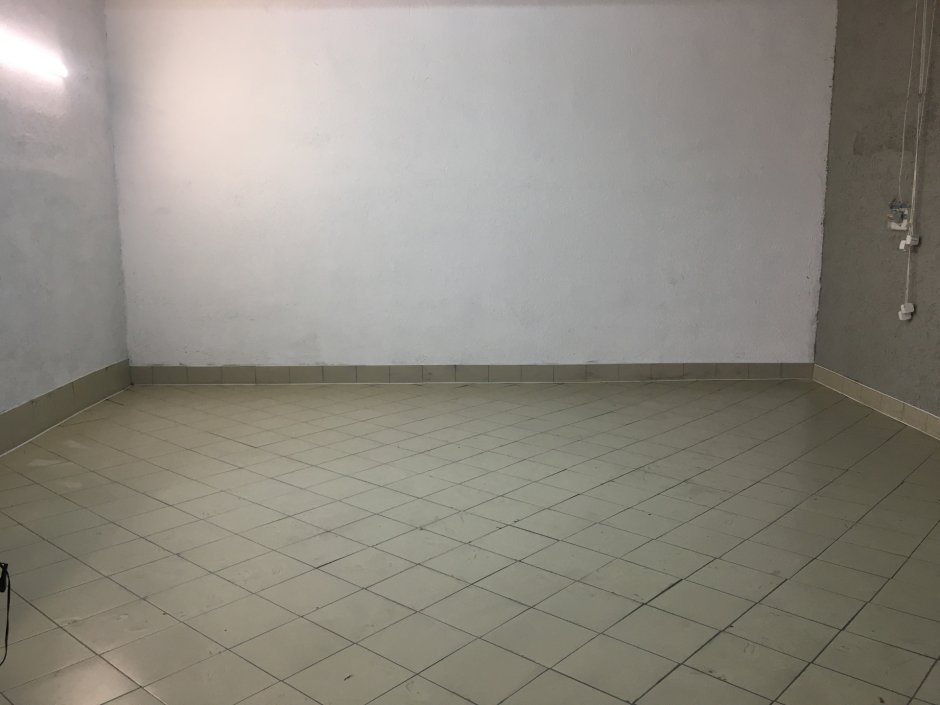 Керамогранит для гаража на пол