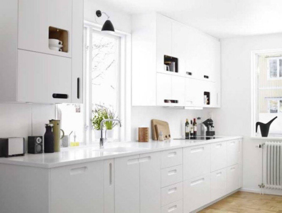 Белый кухонный гарнитур цвет стен