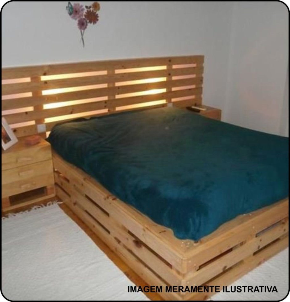 Двуспальная кровать из поддонов