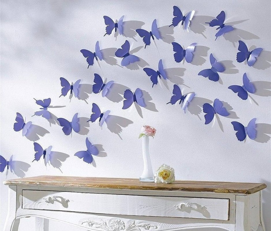 Бабочки на окнах декор