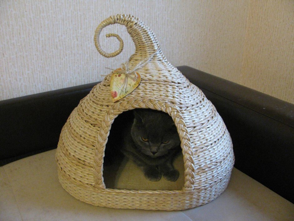 Домик для кота из джута
