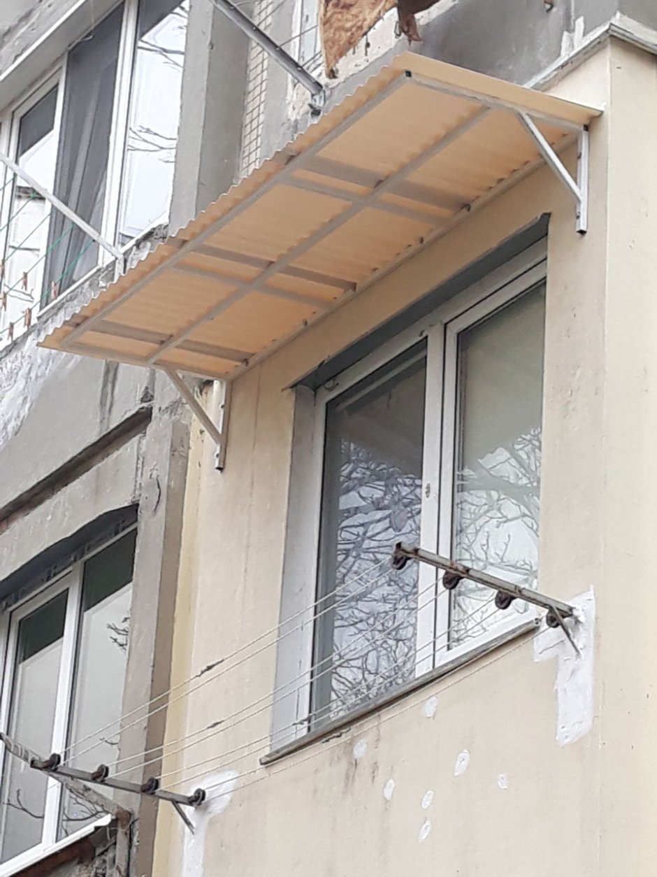 Козырек для пластиковых окон