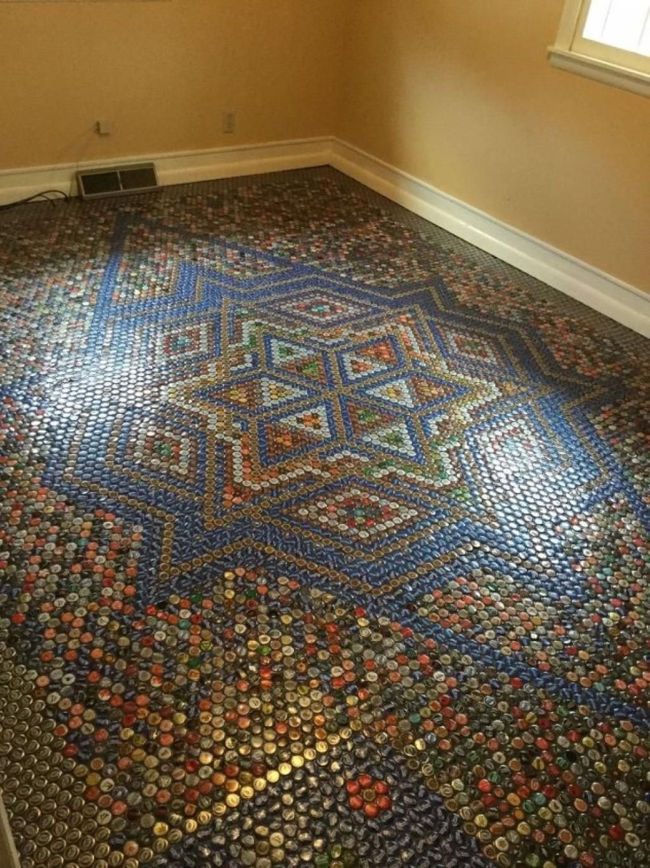 Мозаика на полу в прихожей