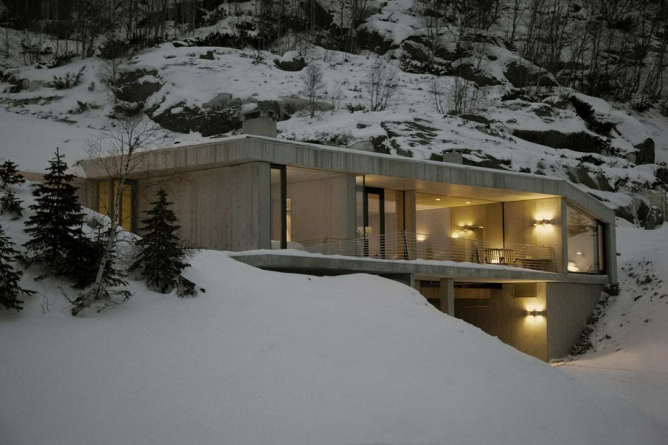 Дом в склоне горы в Норвегии