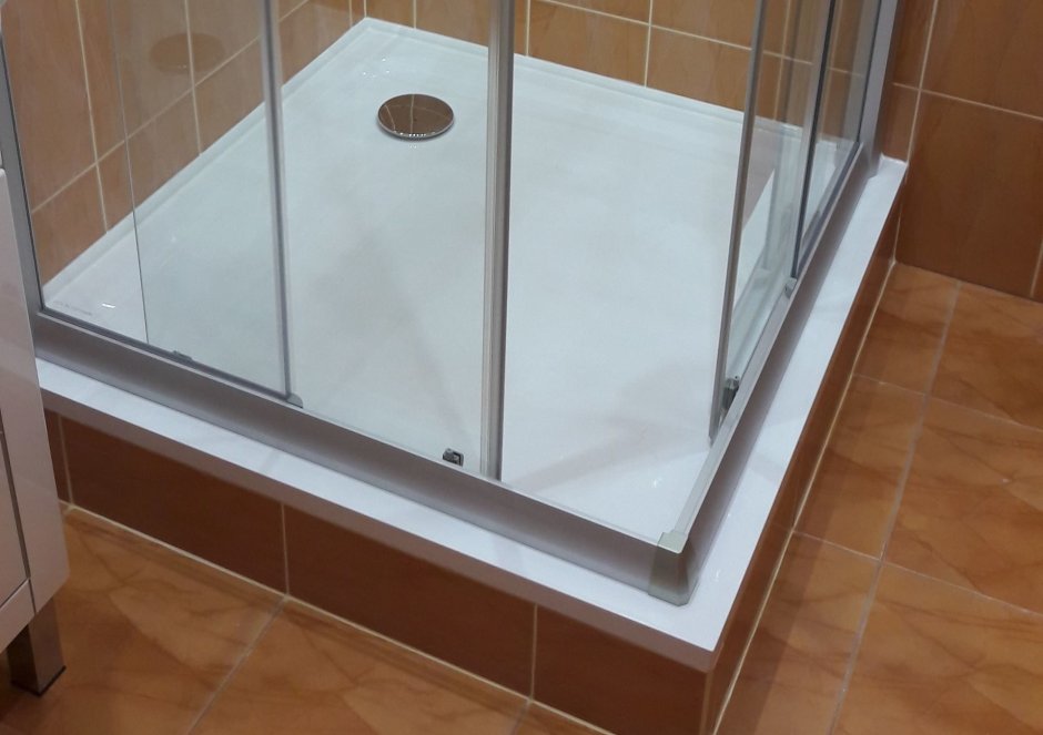 Подиум для душевой кабины
