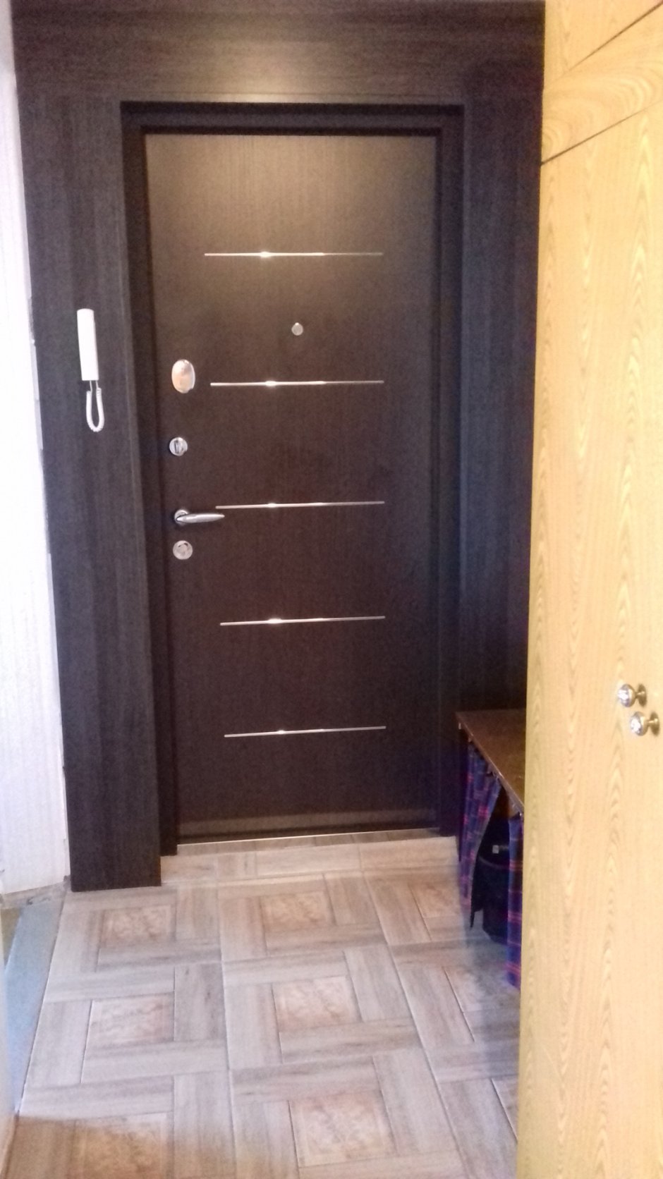 Отделка двери изнутри