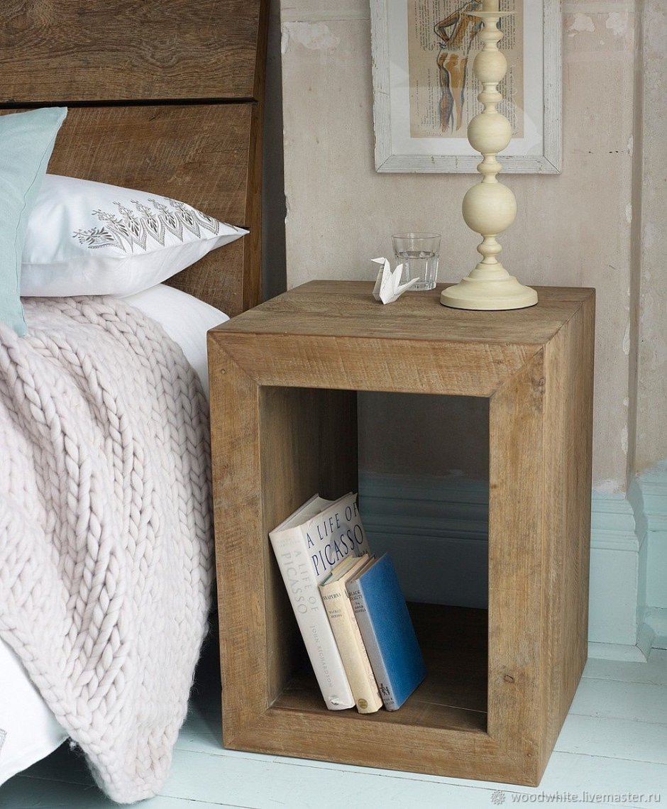 Тумбочка Seraphina Side Table