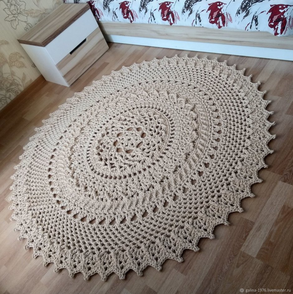 Вязаные ковры из полиэфирного шнура