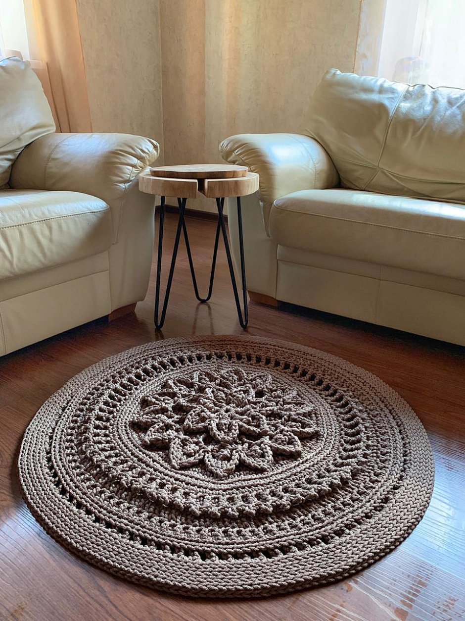 Ковры из полиэфирного шнура крючком