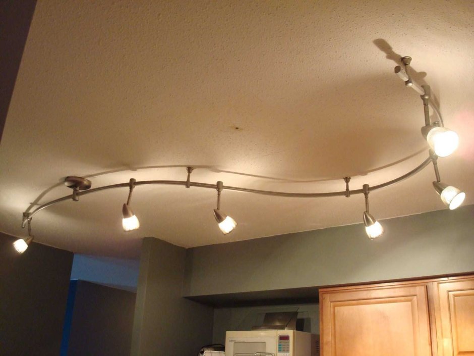 Гибкие светильники на потолок
