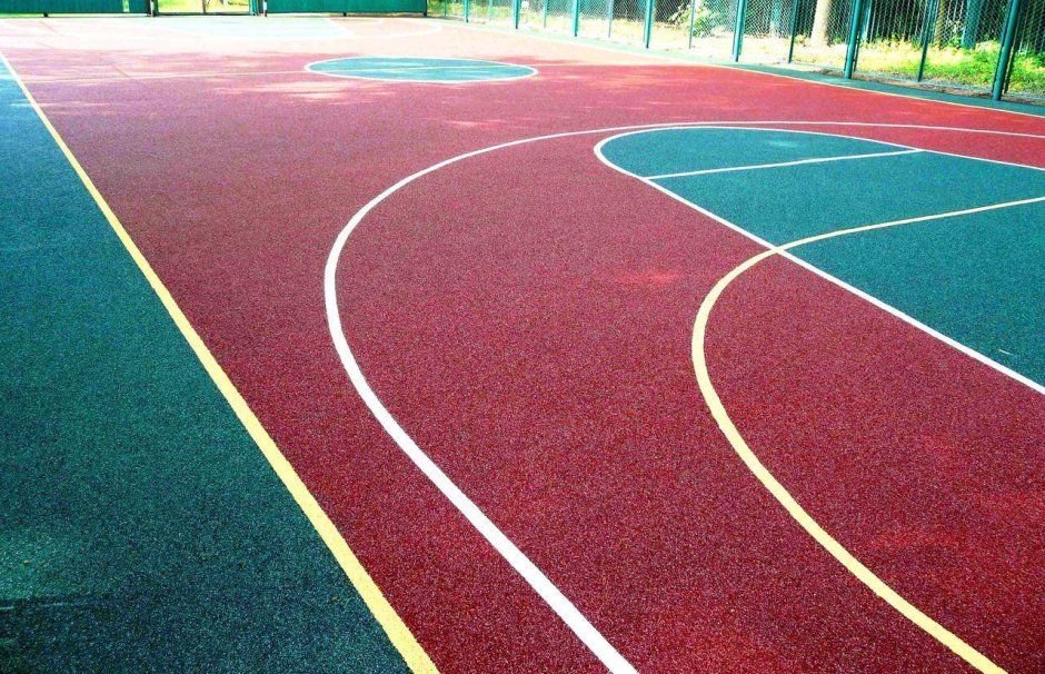 Бесшовное резиновое покрытие для спортивных площадок
