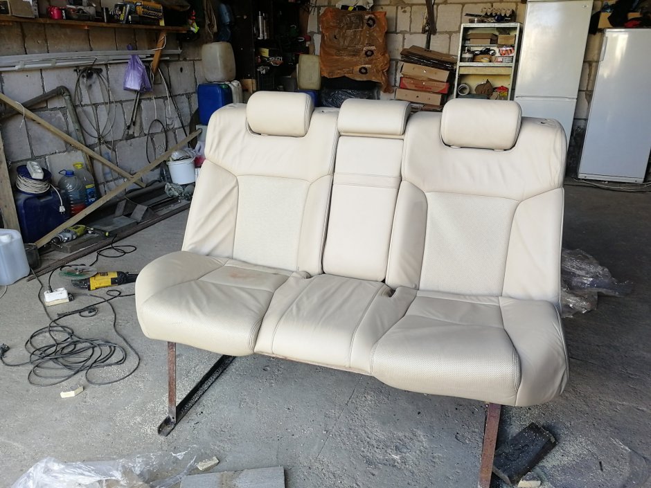 Каркас для дивана из автомобильного сидения