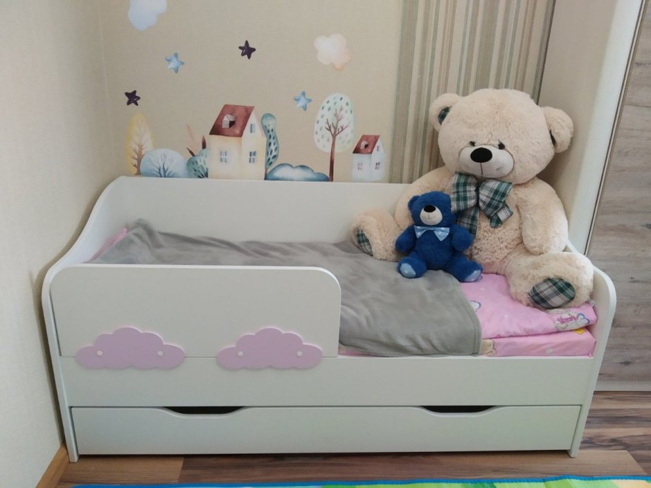 Детская кровать 120х60 с бортиками