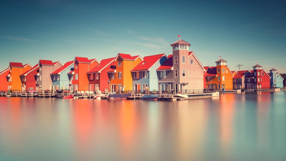 Гронинген Нидерланды цветные домики