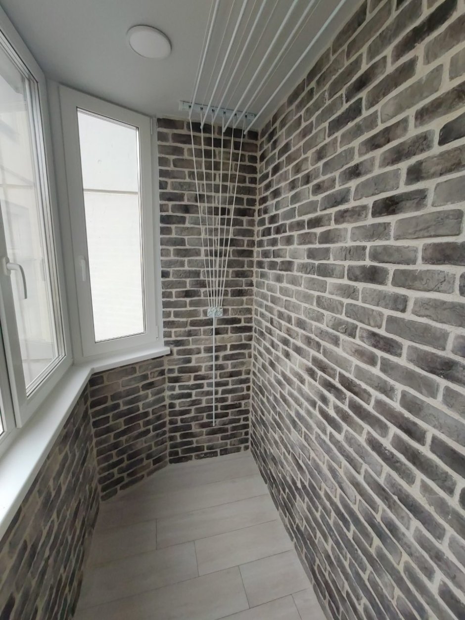 Отделка балкона плиткой