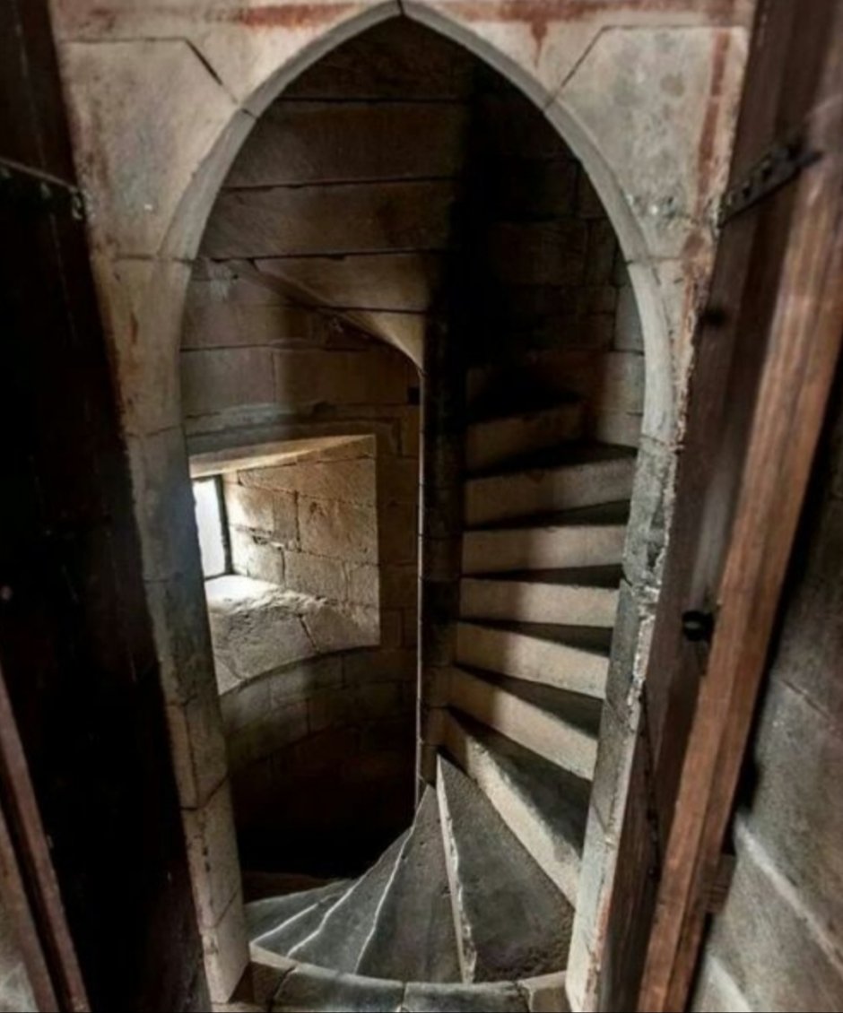 Тайная комната в замке