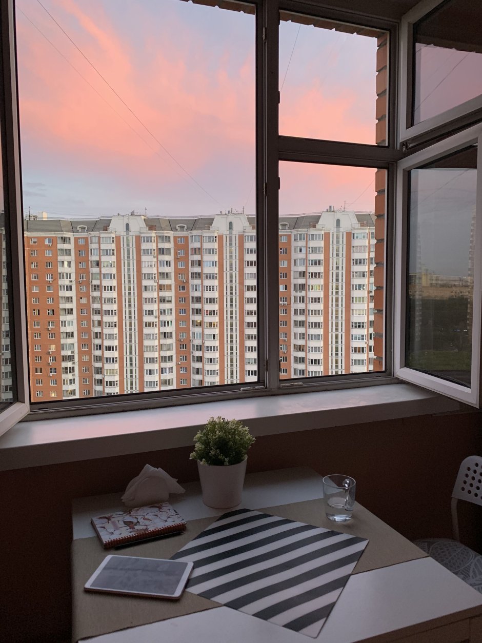 Кухня окно и закат с 14 этажа