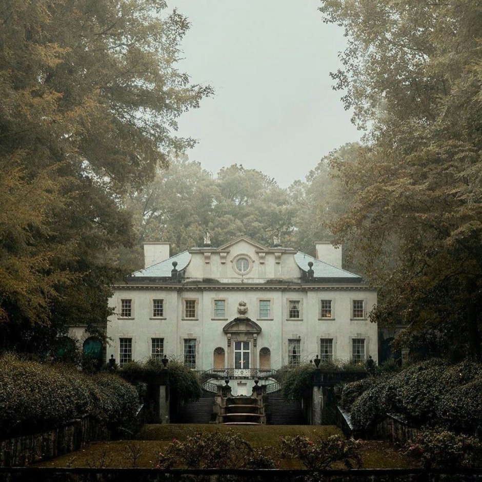 Old money House
