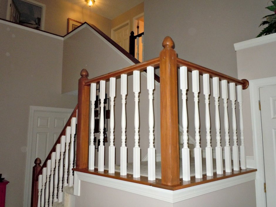 Лестница с плоскими балясинами
