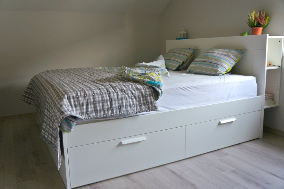 Ikea БРИМНЭС кровать 160
