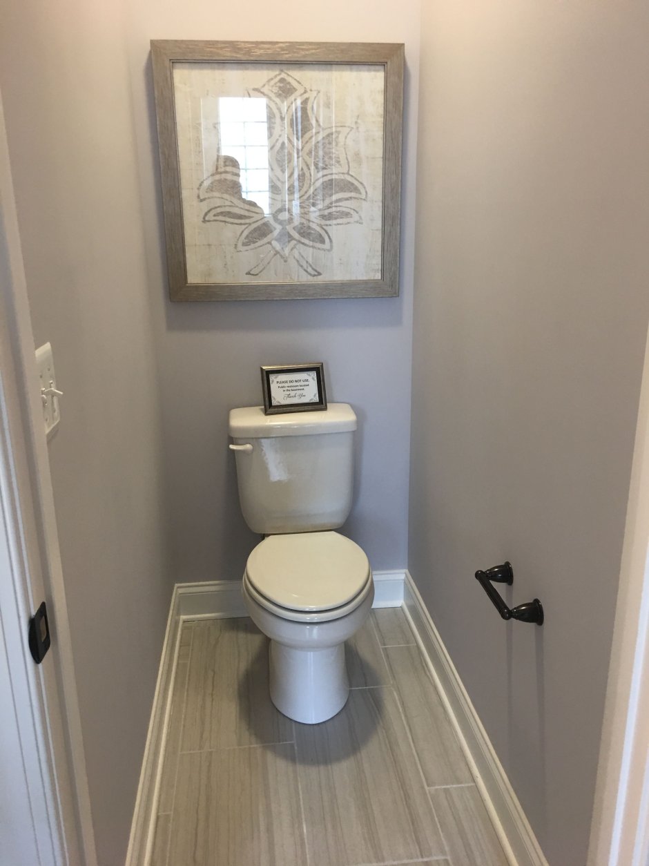 Туалетная комната без плитки