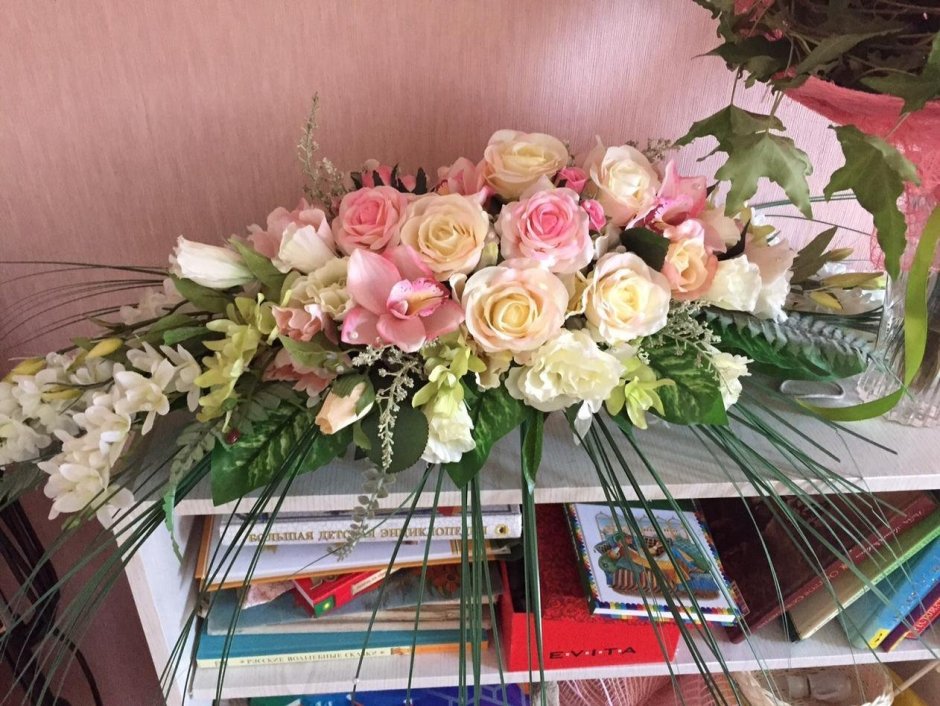 Горизонтальные цветы на стол