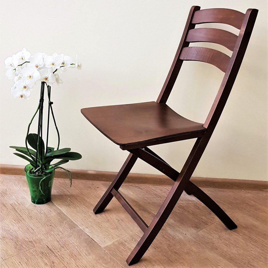 Деревянный стул silla