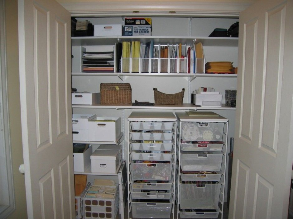 Организация пространства в шкафу