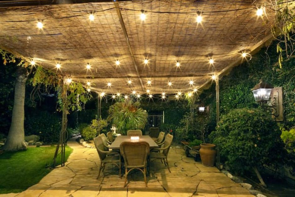 Patio Solar String Lights