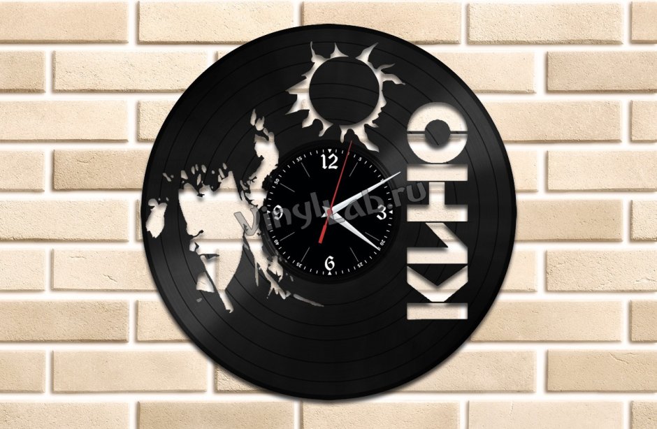 Часы из виниловых пластинок рок легенды